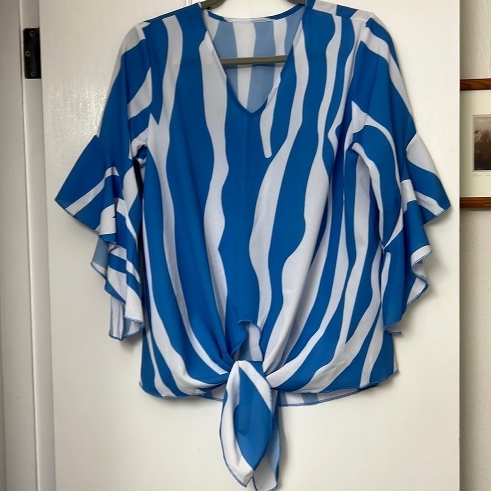 Striped Front Knot Blouse V-neck, 3/4 Ruffled Bell Sleeves, Size Medium NWOT